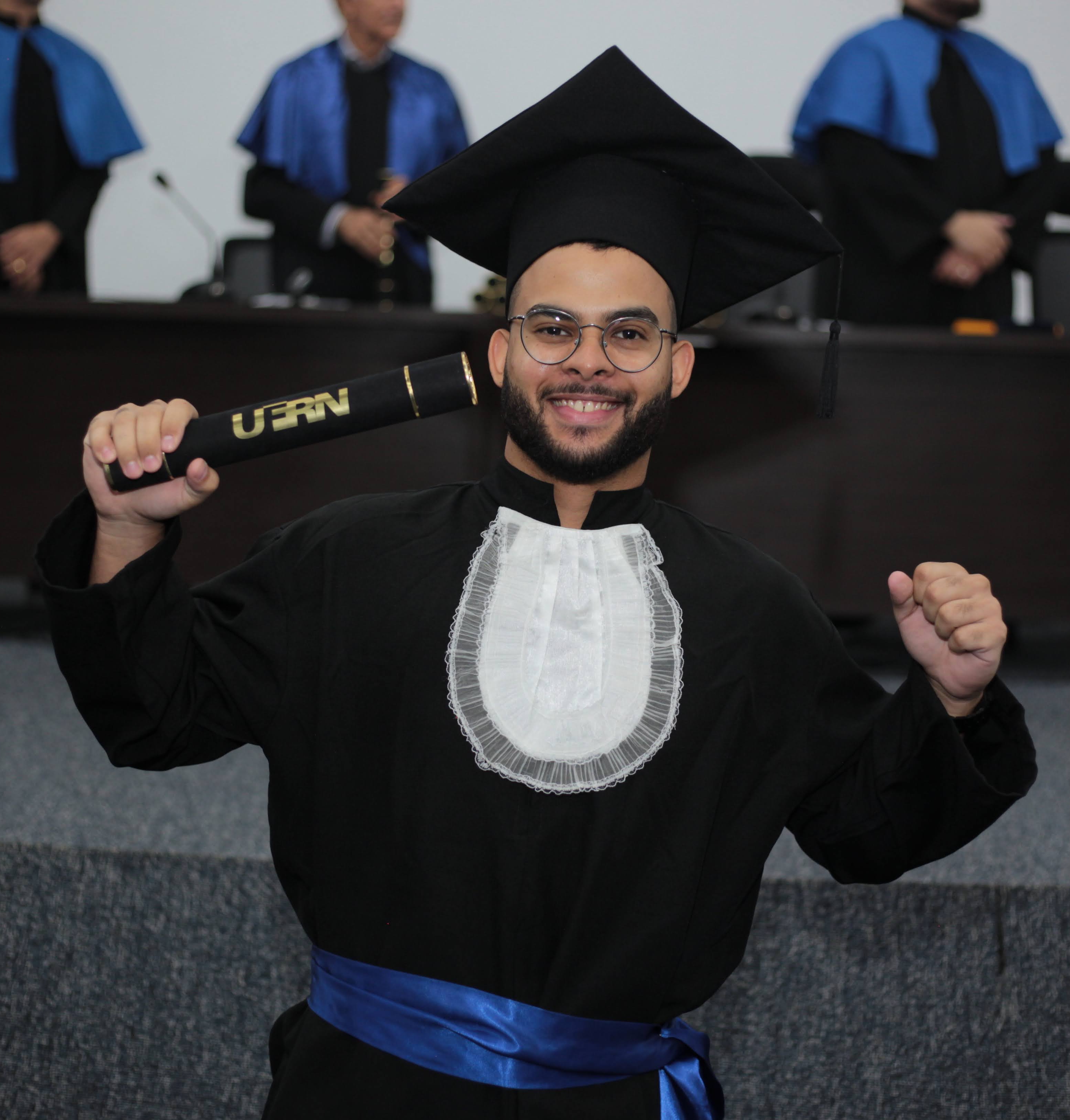 A picture of Jefferson graduating